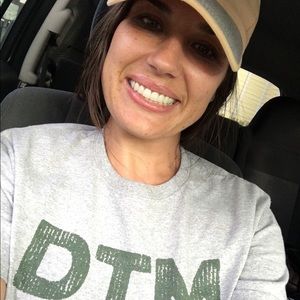 Meet your Posher, Tara